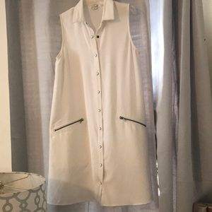 Simply Noelle white sleeveless T-shirt dress